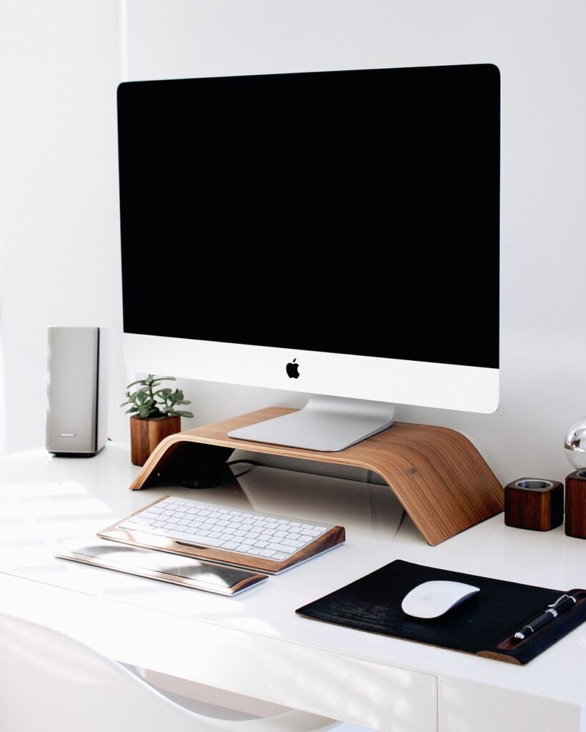 iMac-M3-Review